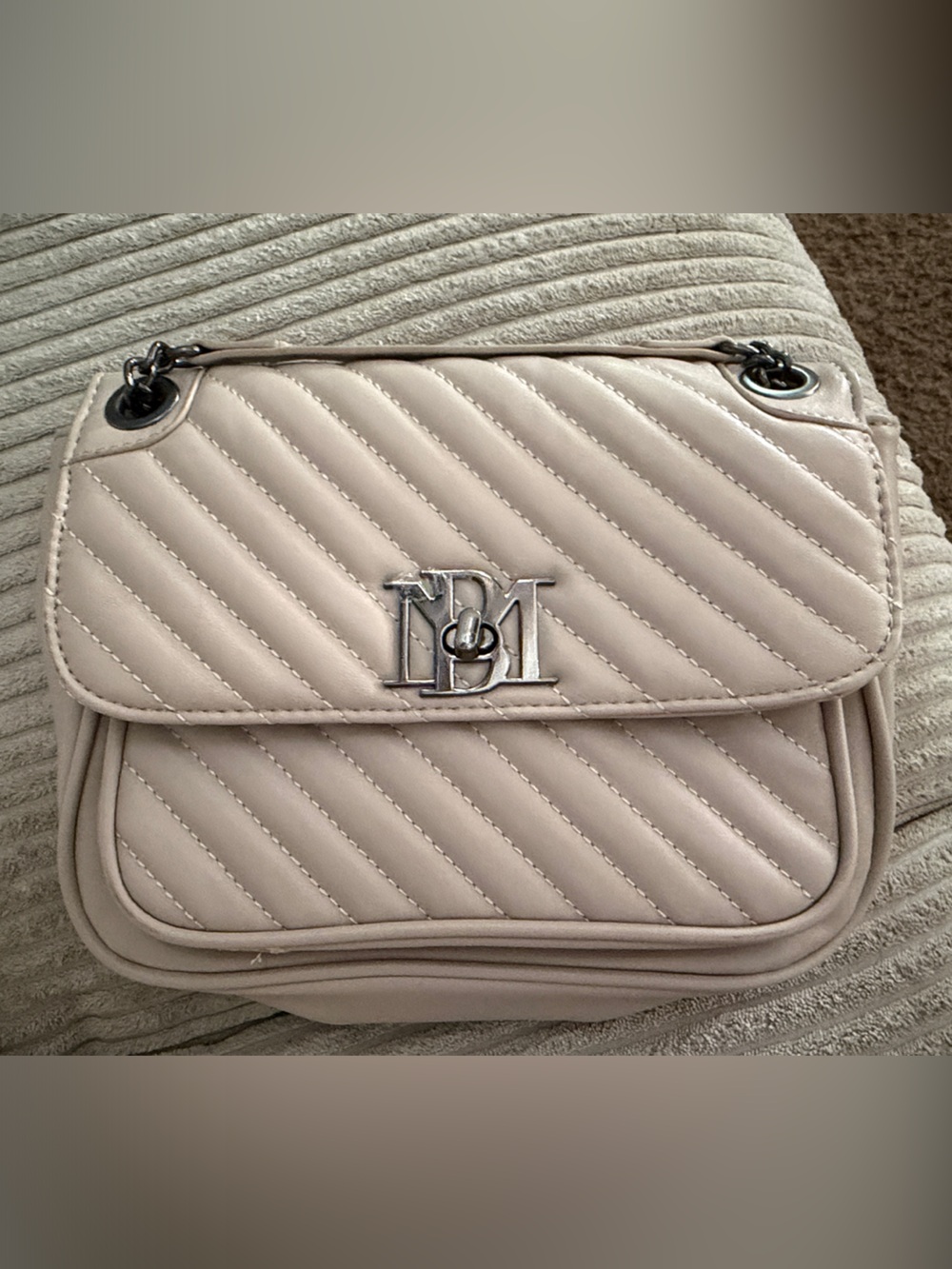 Badgley Mischka Cream Quilted Crossbody Bag with Silver Hardware